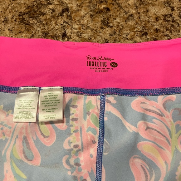 🌴Lilly Pulitzer Luxletic Cropped Leggings XL - Picture 9 of 10
